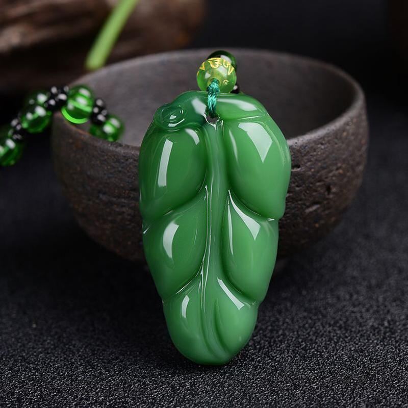 Classic Natural Chinese Agate Pendant Jade Necklace Charm For Women Men Jewelry Carved Blessing Lucky Amulet Gifts