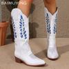 Остроносые женские высокие сапоги с вышивкой на среднем каблуке, ретро-обувь, кожаные сапоги-челси до колена, зимний тренд, готические ботинки-ботинки Mujer