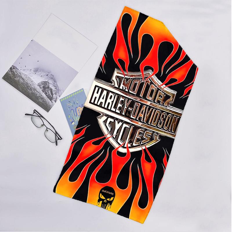 Vintage Motorcycle Fashion Beach Towel: Ideal for Summer Adventures Soft, absorbent and quick drying suitable for swimming and bathing