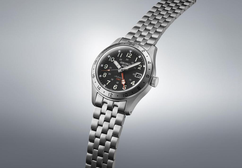 Мужские часы Seiko 5 Sports SBSC011 Field GMT серебристые