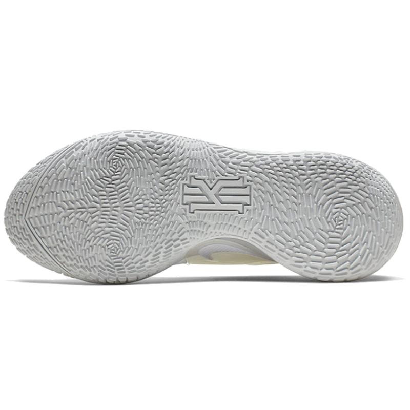 Nike Kyrie 2 Low Spongebob Sandy Cheeks Nike CJ6953-100