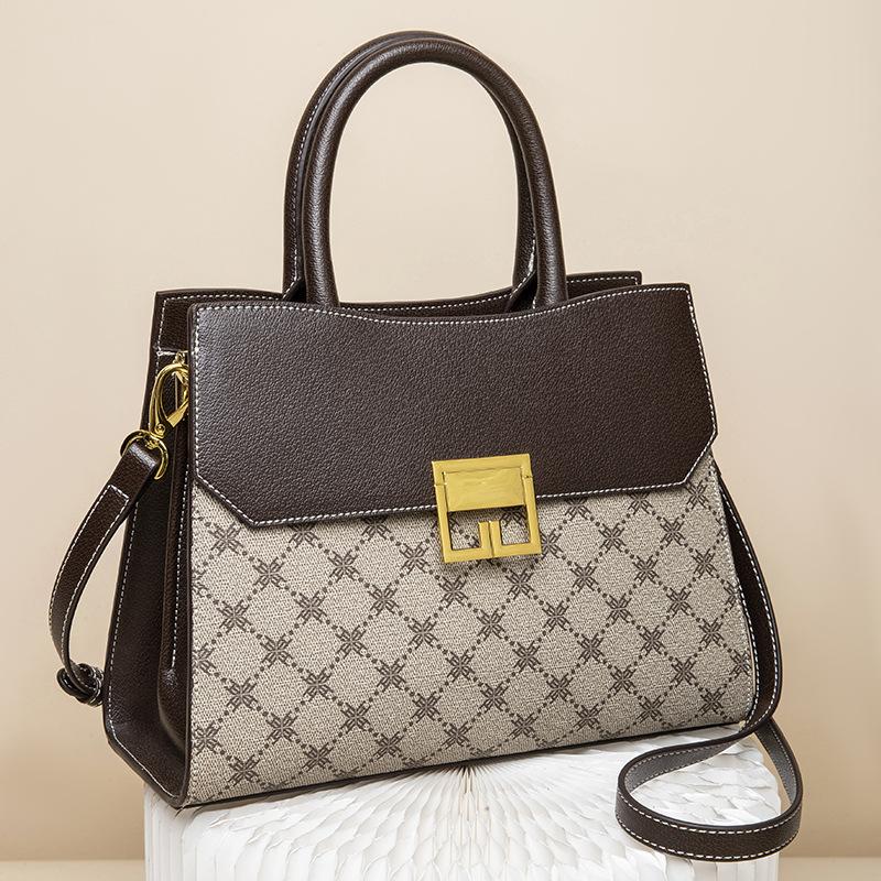 Кожаная женская сумка через плечо женская, новинка 2023 года, модная женская портативная сумка большой вместительности.