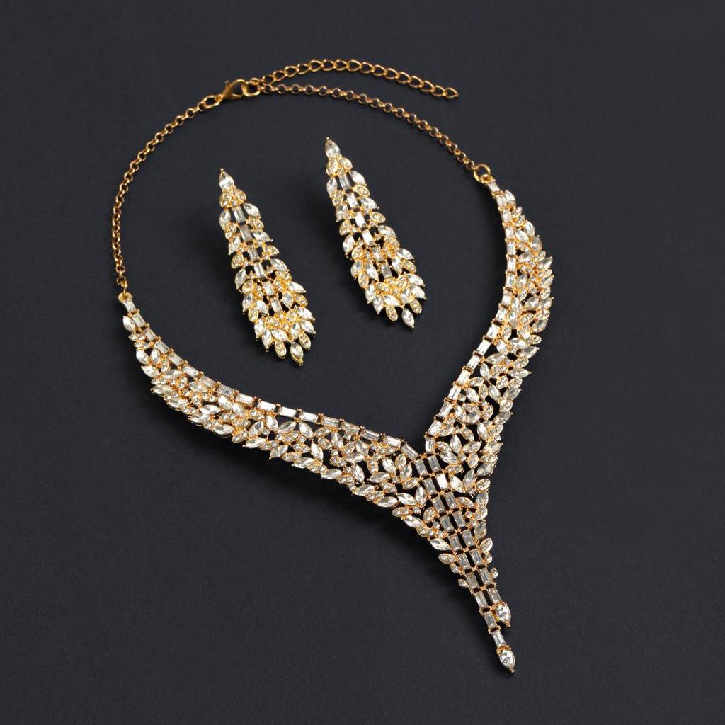 Роскошный ювелирный набор с бриллиантами для вечернего платья: Высококлассные серьги с кисточками и ожерелье для свадеб