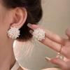 Серебряная игла Цветочная гроздь Жемчужные серьги-гвоздики Французский ретро Элегантные Универсальные Серьги Легкая роскошь Высококачественные Серьги Женские