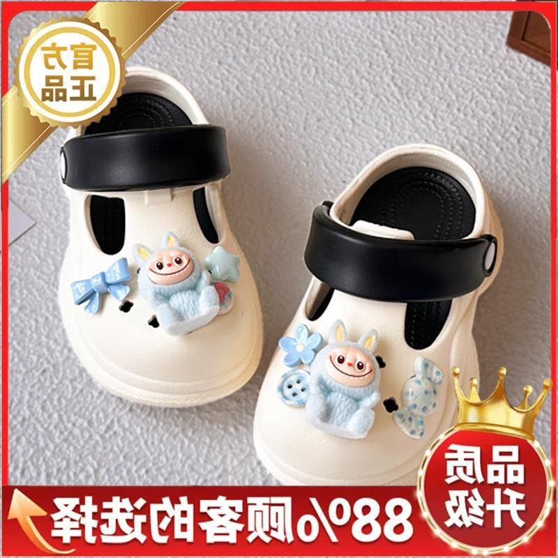 Labubu girls' summer clogs2026New children's princess beach sandals, non-slip soft sole for girls to wear outside