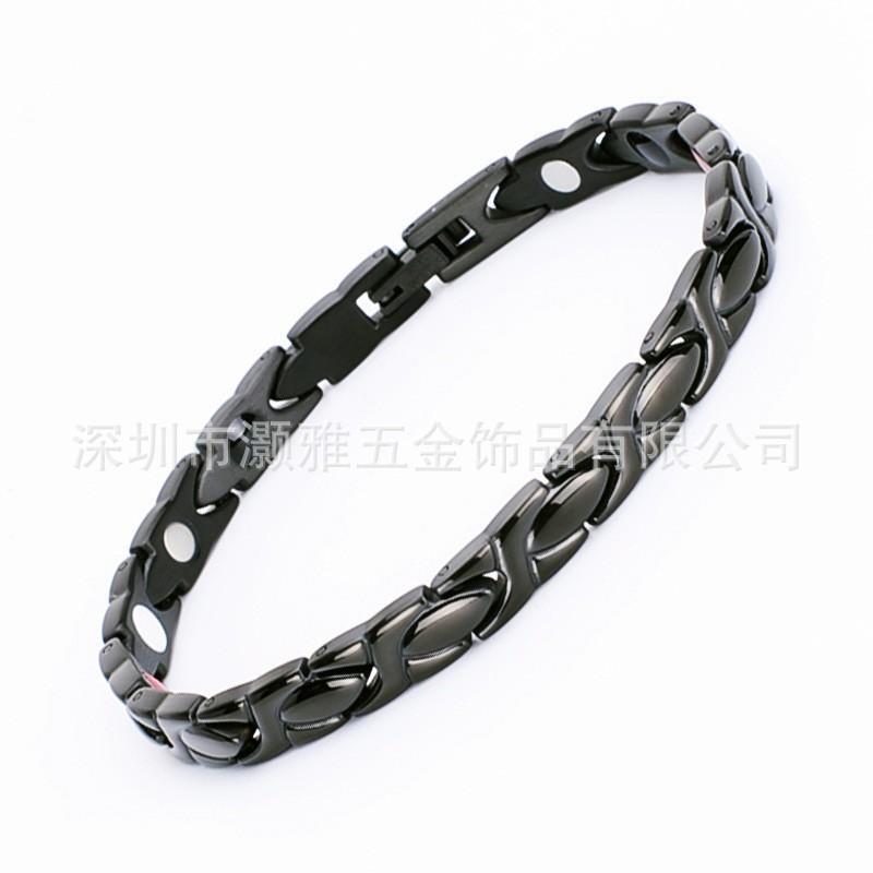 Adjustable Stainless Steel Bracelet With 18K Gold Vacuum Plating Anti-Fatigue Design Minimalist Geometric Jewelry Women