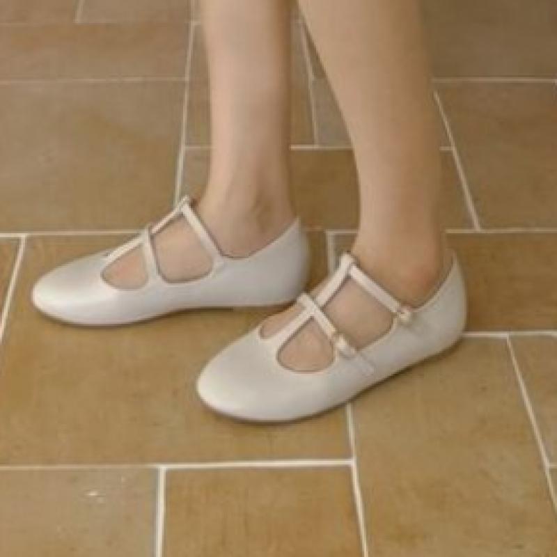 New ArrivalS Open Run Women S Mary Jane Flat ShoeS gloSSy Matte