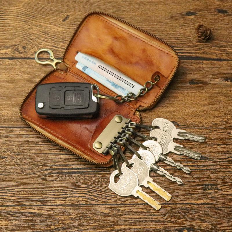 Men's Vegetable-Tanned Leather Multi-Functional Key & Card Holder with Zipper