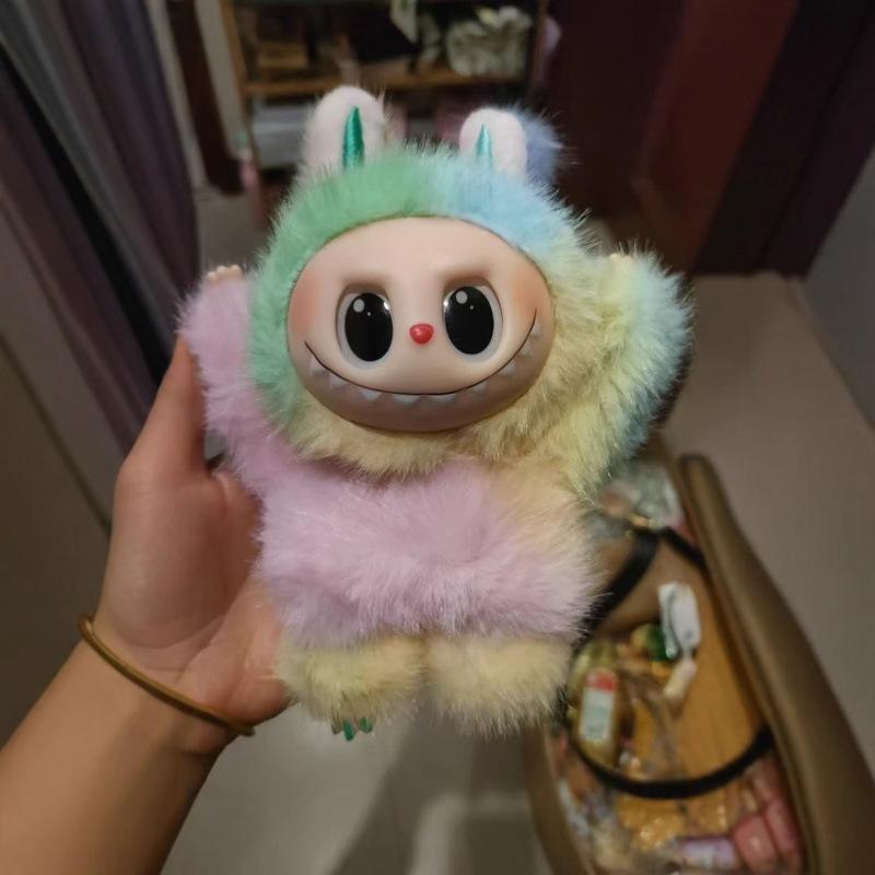 Keychain Toys Birthday Gifts New 3rd Generation Toy Doll Decor Gift Doll Model Toy Cute Monster Replica Keychain Toys Birthday Gifts