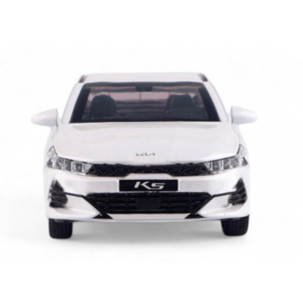 Металлическая модель автомобиля Kia 2022 K5
