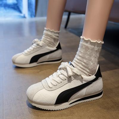 Обувь для тренировок с внутренней высотой Женская обувь Джокер Не устают ноги Ранняя осень Новая толщина Повседневная обувь Кроссовки Женские