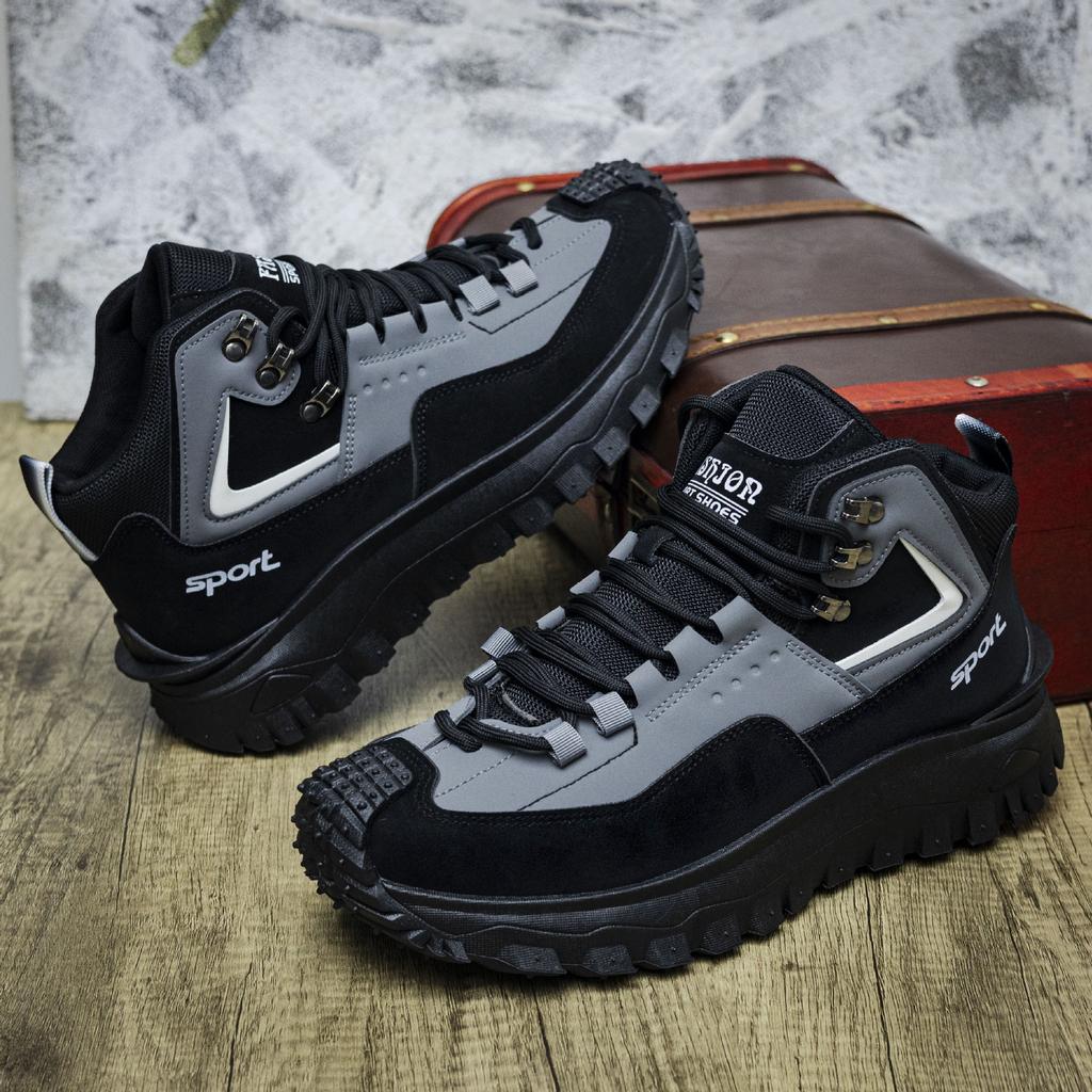 Men's Shoes Outdoor Hiking Casual Shoes Light Anti Slip Wear-resistant Versatile Comfort Climbing Men's Shoes Zapatillas Hombre