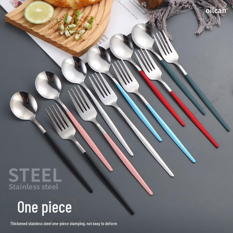 Набор ложек и вилок из португальской титановой позолоченной нержавеющей стали