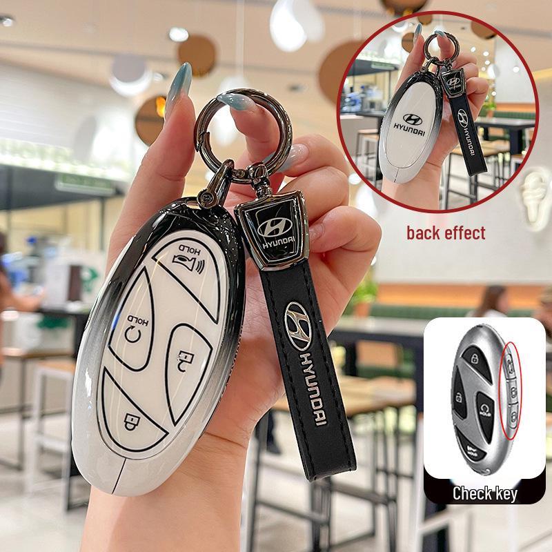 Чехол для ключа Hyundai Tucson L 2025: Полностью металлический корпус для новой модели 5-го поколения