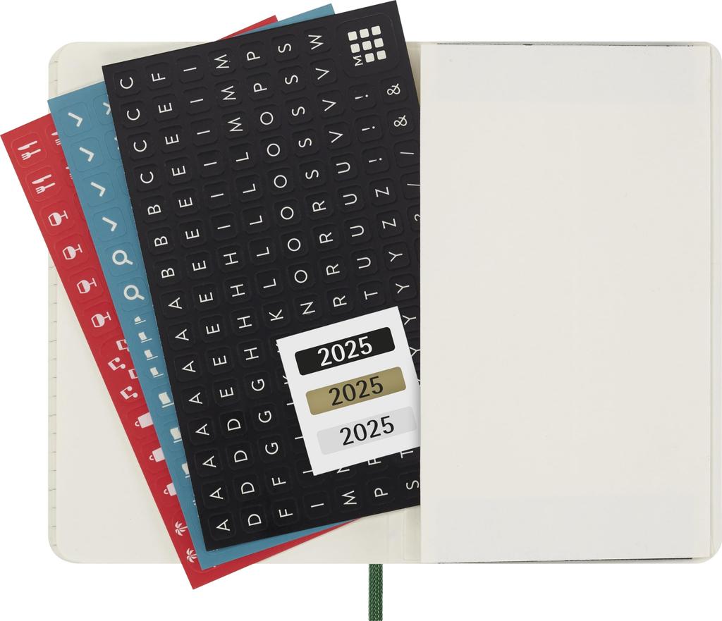 Moleskine 2025 Daily January 1 Page Per 12 Pocket Size x Myrtle DSK1512DC2Y25 Diary, Start, Day, Months, (9cm 14cm), Softcover, Green,