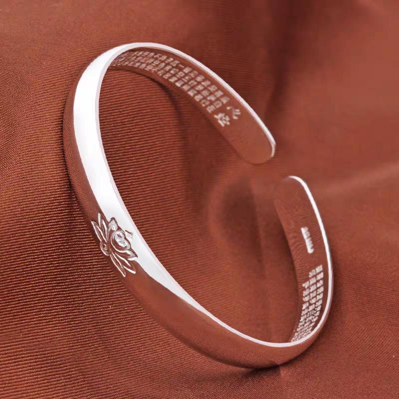 Lotus white copper bracelet for women, open heart sutra bracelet, solid ethnic style, young fashion accessory, bracelet for girlfriend