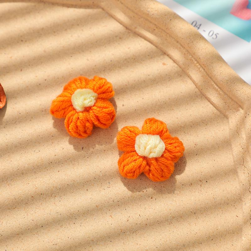 Handmade Crochet Wool Flowers: Teacher’s & Mother’s Day Hair Clips & Accessories