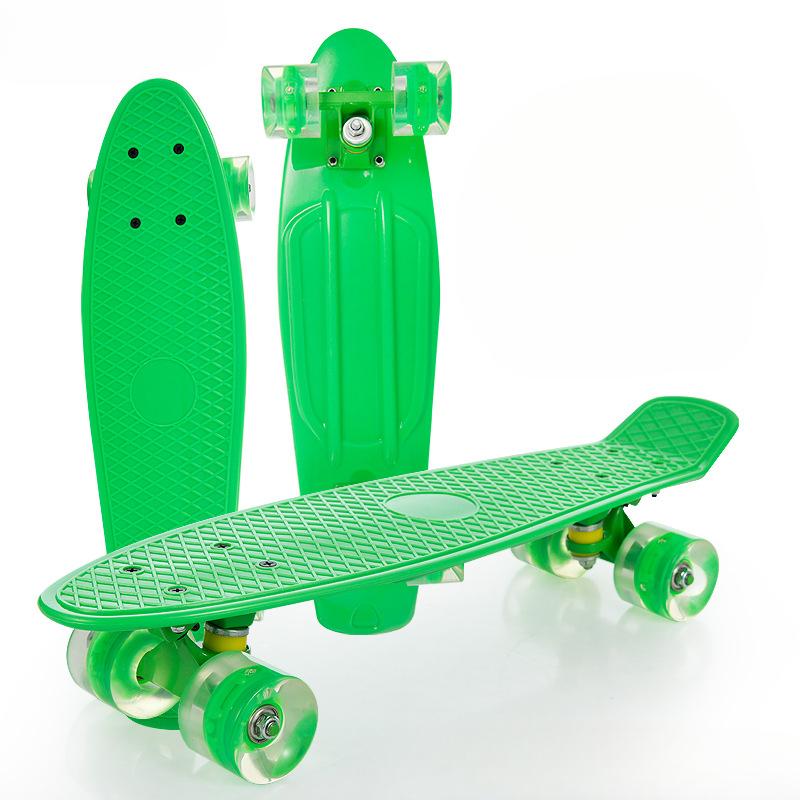 Новый пластиковый четырехколесный скейтборд-рыба с мигающим колесом, дорожный скейтборд с одним деформированным колесом