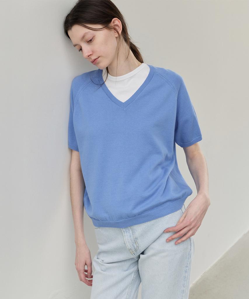 Вязаный джемпер Leuba Fresh Cotton с V-образным вырезом - Цвет «Гавань»