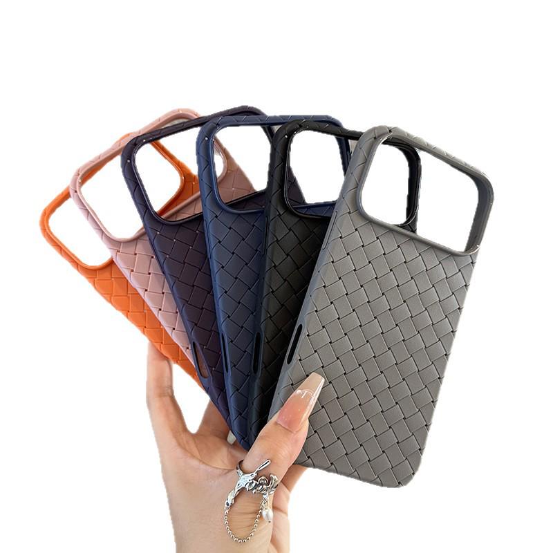 Легкий силиконовый противоударный чехол с теплоотводом для iPhone 17 Pro Max