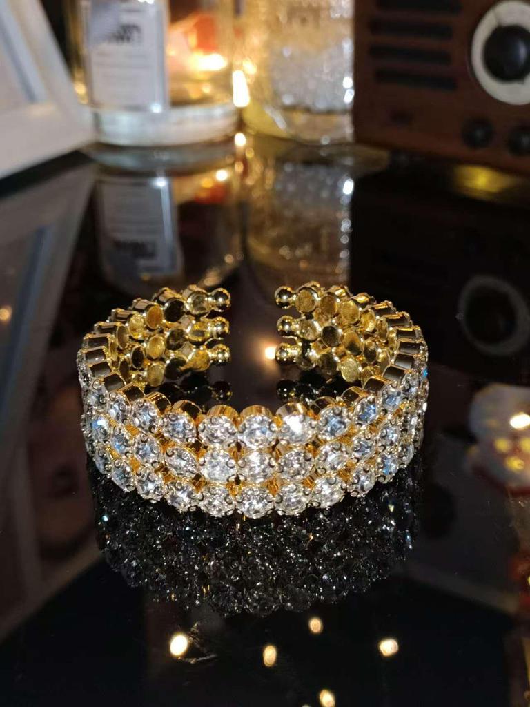 Корейский стиль сверкающий стразами свадебный браслет: Кристальный эластичный браслет в четыре ряда