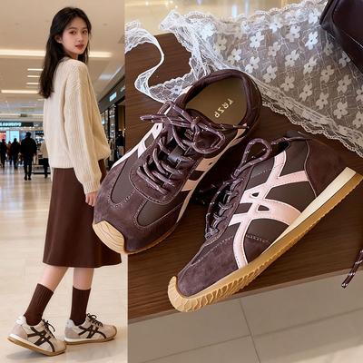 Женская обувь – Кроссовки