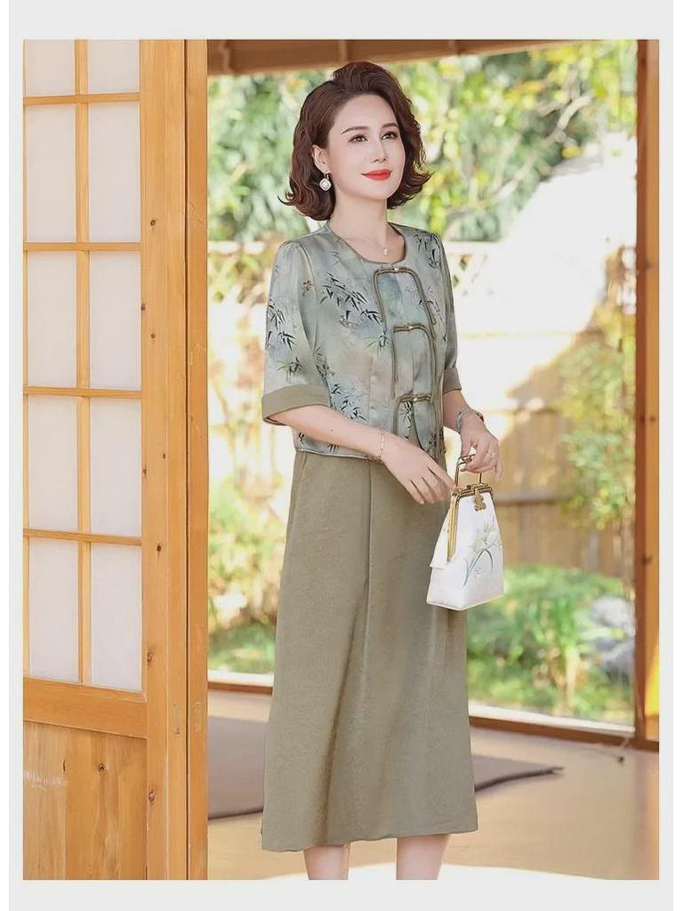 Летнее платье в стиле ретро в китайском стиле 2024 года: Элегантный костюм-двойка для женщин среднего и пожилого возраста