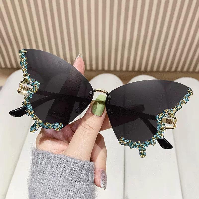 Fashionable Large Butterfly Frame Rhinestone Rimless Sunglasses - Trendy High-End Style for Women
