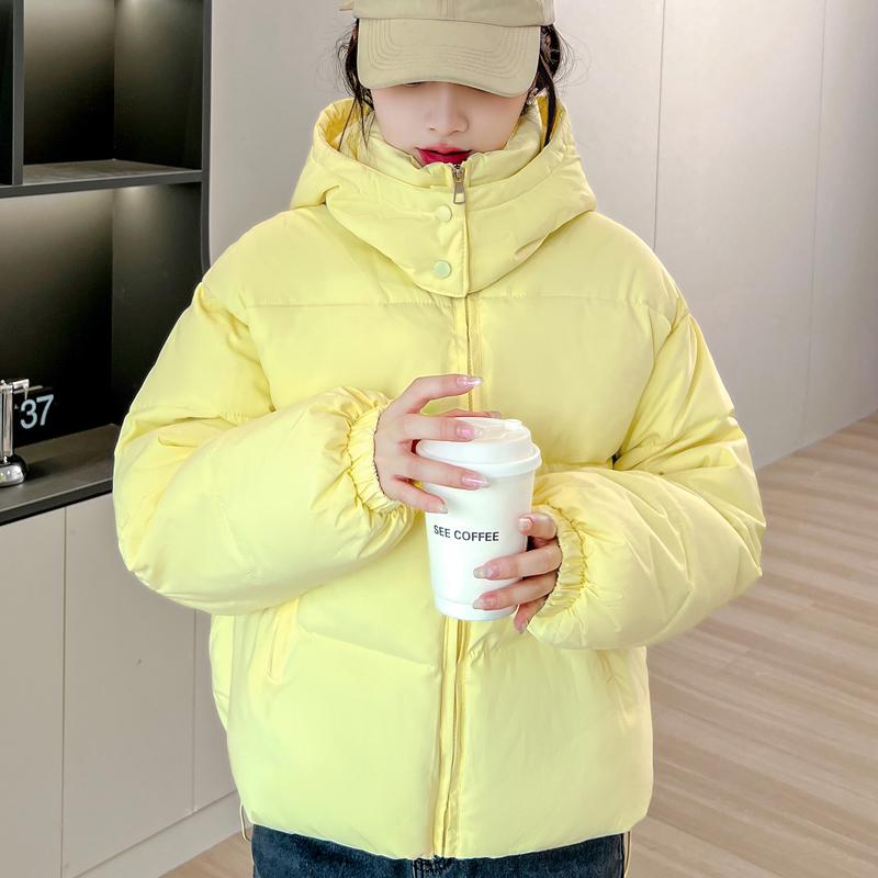 Зимние куртки женские 2024 модные толстые теплые короткие парки большого размера с капюшоном