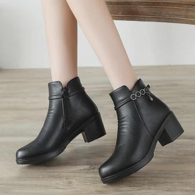 Зимние сапоги на среднем каблуке с бархатной подкладкой для женщин среднего и пожилого возраста, нескользящая кожа, идеально подходят для осени