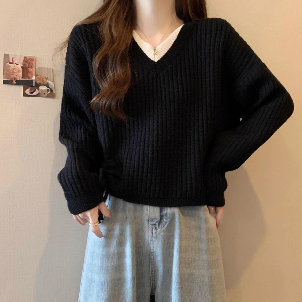 Knitted Sweater Women's Autumn Winter Versatile Slimming V-neck Long Sleeved Fake Two-piece Drawstring Sweater