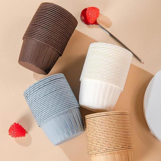 50 шт., устойчивые к высоким температурам чашки для торта, жиронепроницаемая бумага, водонепроницаемые, легко извлекаемые из формы, одноразовые пищевые чашки для выпечки