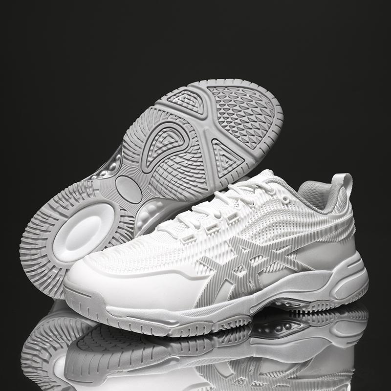 Новые теннисные кроссовки 2025 года для мужчин и женщин, высококачественные профессиональные кроссовки для тренировок на открытом воздухе, роскошные унисекс противоскользящие кроссовки для бадминтона.