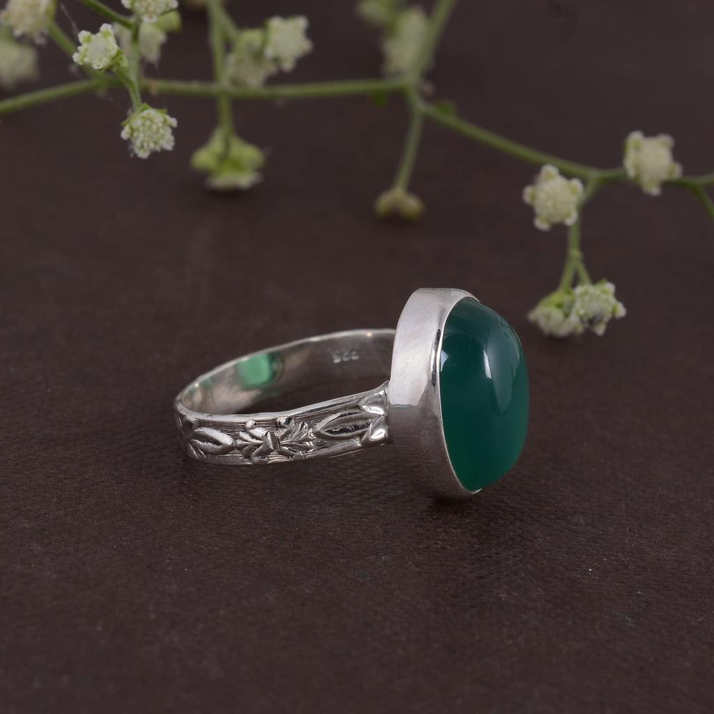 Кольцо с зеленым ониксом, сплошное кольцо, дизайнерское кольцо, эффектное кольцо, подарок на день рождения, серебро 925 пробы, кольцо для праздничной одежды, овальное кольцо