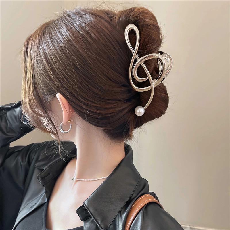 Note Shape Metal Pearl Hair Claw Elegant Shark Clip Girl's Ponytail Hairpin Hair Clips for Women New Hair Accessories Headwear Gift