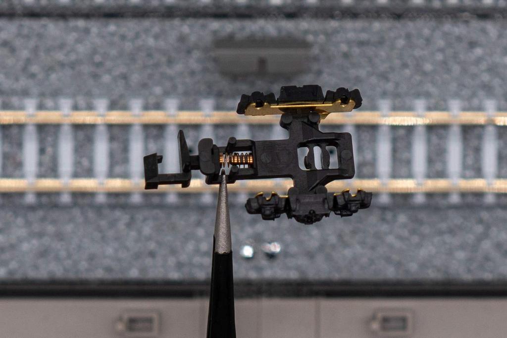 Токосъемная пластина тележки поезда Tumecos KATO B-Train, модель железной дороги N-Gauge, совместимая с внутренним освещением небольшого транспортного средства, пригородный поезд