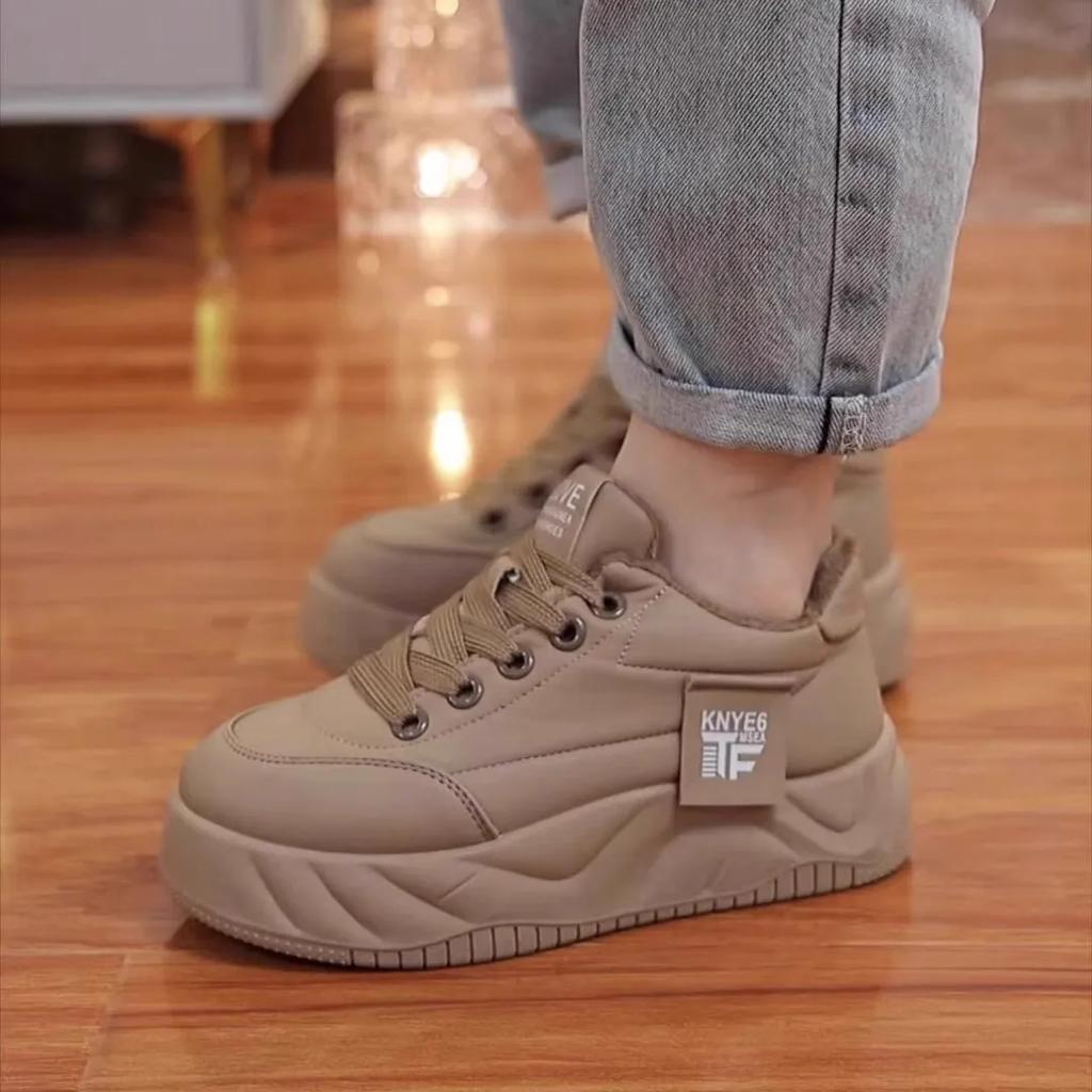 Shoes Woman 2024 Round Toe Platform Autumn Casual Female Sneakers Shallow Mouth New Creepers Small Fall Sports Winter