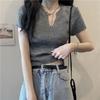 Футболка с короткими рукавами Ice Silk Shoulder для женщин на лето, красивый облегающий и стройнящий серый трикотажный топ с V-образным вырезом