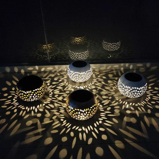 1/2 шт. солнечные фонари полый дизайн автоматическое включение/выключение уличные водонепроницаемые металлические светодиодные солнечные фонари украшения для крыльца и двора