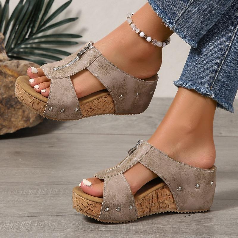 Women’s Studded Wedge Peep-Toe Platform Slide Sandals