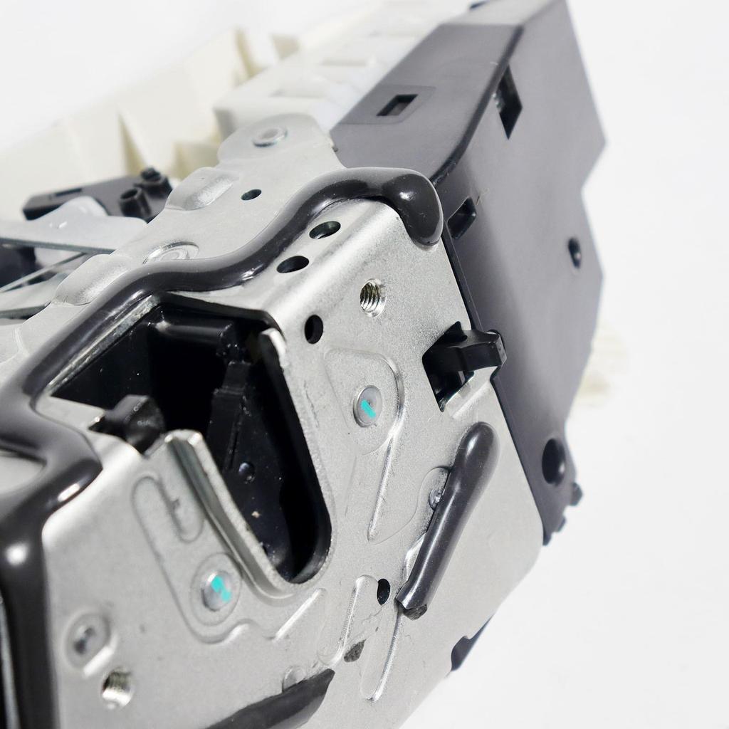 Mercedes-Benz W221 Левый задний привод замка двери (Номер детали 2217307335)