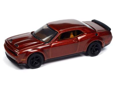 Auto World Масштаб 1/64 2021 Dodge Challenger SRT Super Stock Цвета Коричной Палочки [Параллельный Импорт]