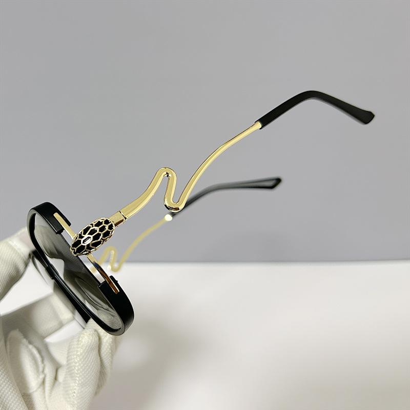 Солнцезащитные очки Белая Змея Повседневные Особенности Загадочная Кобра Солнцезащитные очки с Большой Оправой Ретро Тянущий Ветер Женские Стильные Очки