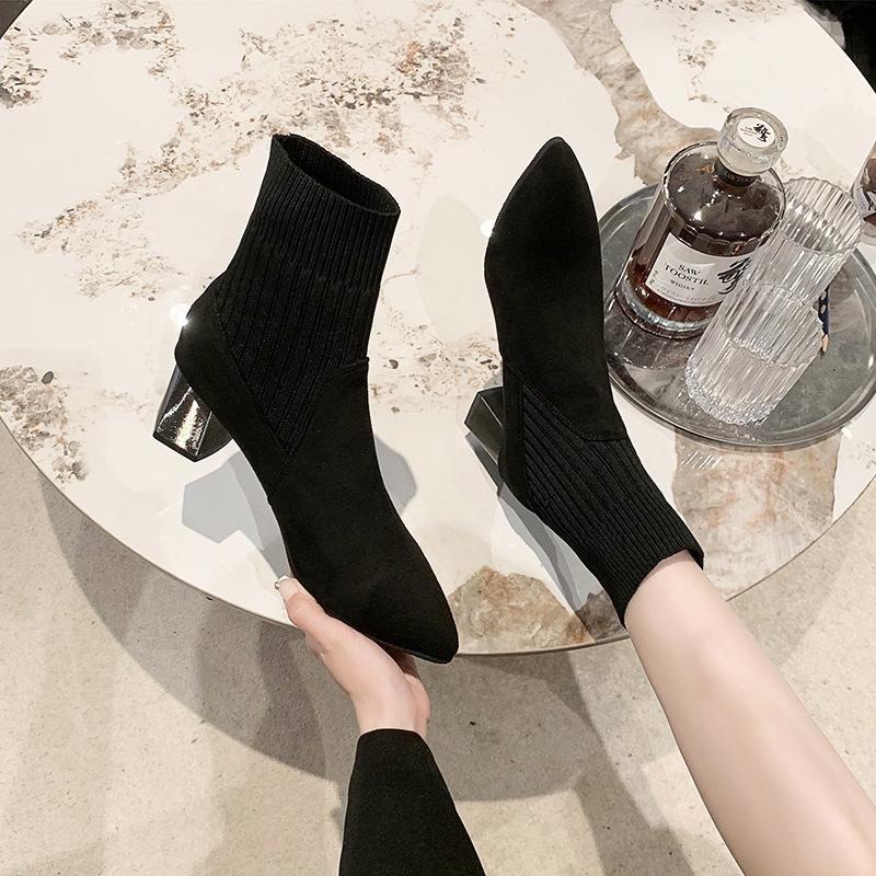 Туфли на высоком каблуке женские 2025 осень и зима новые универсальные короткие сапоги с острым носком женские черные толстые каблуки вязаные носки сапоги эластичные тонкие сапоги