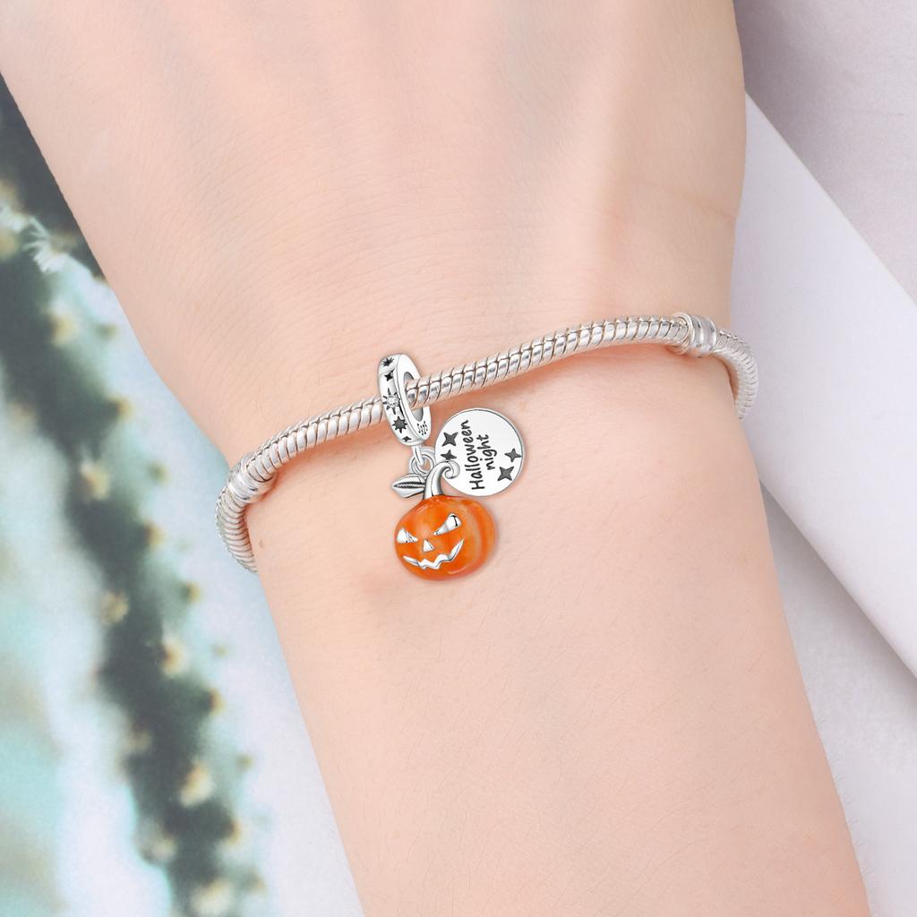 Original Charms Copper Luminous Halloween Pumpkin Car Pendant Red Epoxy Skull Apple Bead Fit Bracelet Women Jewelry Diy Gift