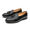 Модные мужские туфли в американском стиле, повседневные туфли из лакированной кожи, удобные модные роскошные туфли-лоферы с кисточками, черные туфли для мужчин, большой размер 38-46