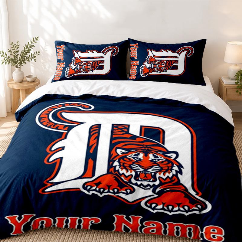 Detroit Tigers Custom Name 3pc set Perfect for bedroom use Comfortable bedding set includes a duvet cover and two pillowcases Ideal birthday or Christ