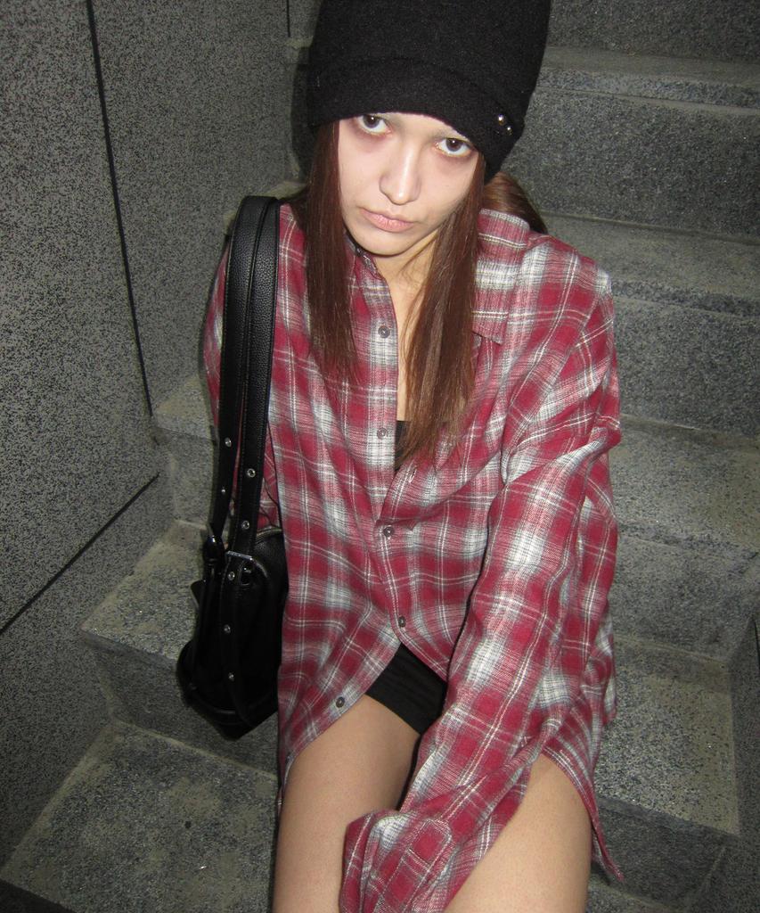 CHICKS Vintage Tartan Check Flannel Shirt Brown