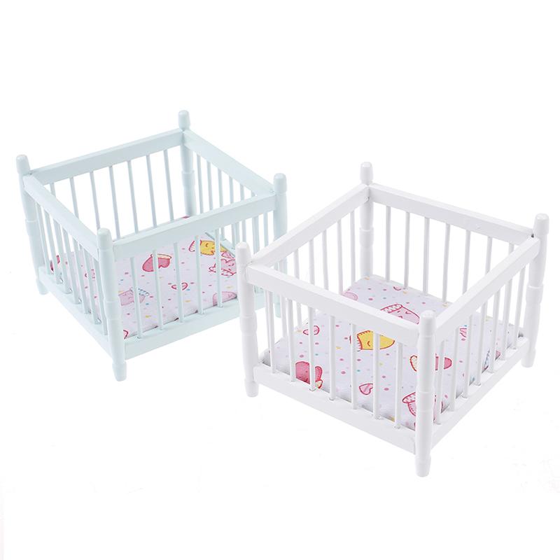 1:12 Миниатюрная кукольная кроватка Деревянная колыбель Мебель для детской комнаты Модель