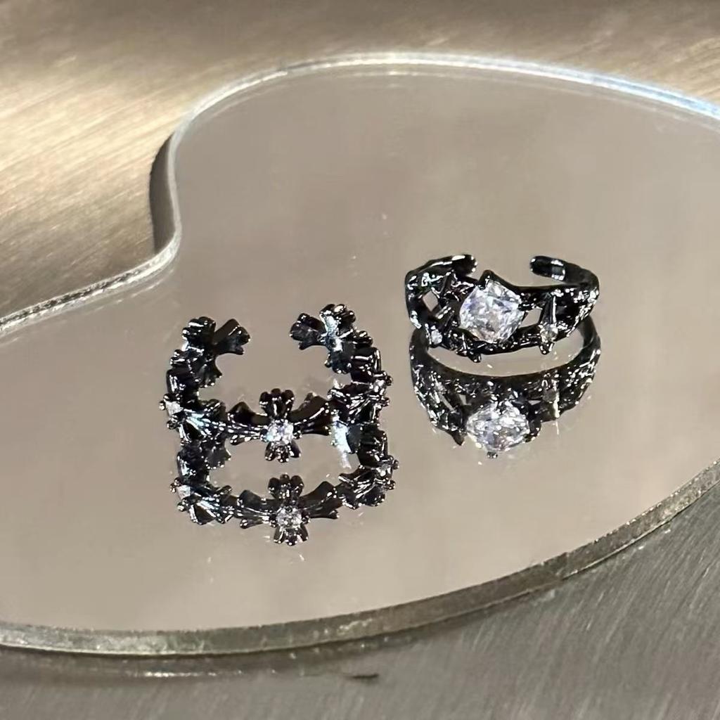 Star Light Dark Wind Ring Female Simple Fashion High Sense Star Index Finger Ring Niche Design Versatile Diamond Ring